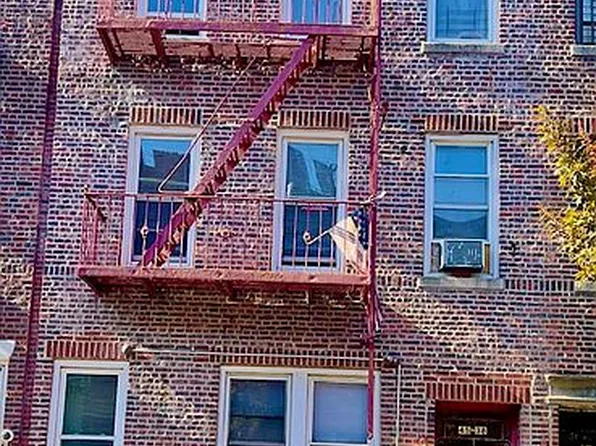 45-38 40th St #Bld, Sunnyside, NY 11104