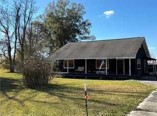5013 Pecan Grove Rd, Port Allen, LA 70767