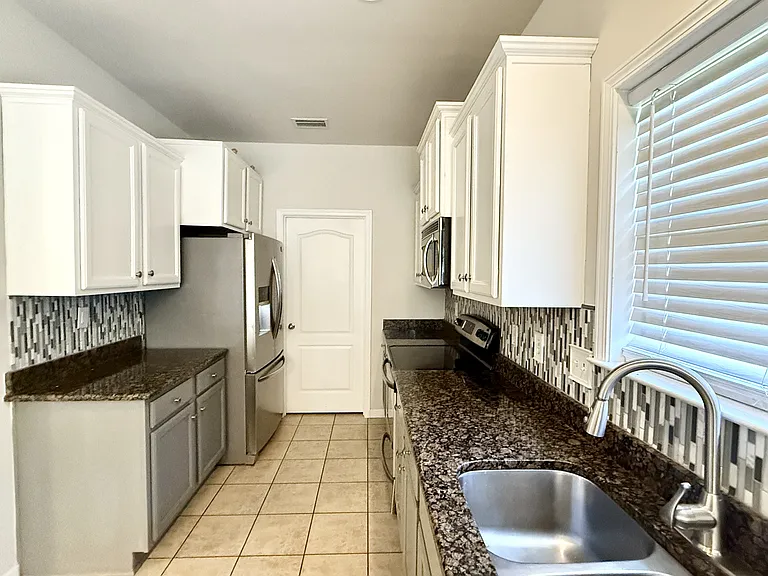 3821 Branford Ct — Photo 14