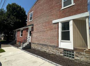 201 2nd St #1, Freeport, PA 16229