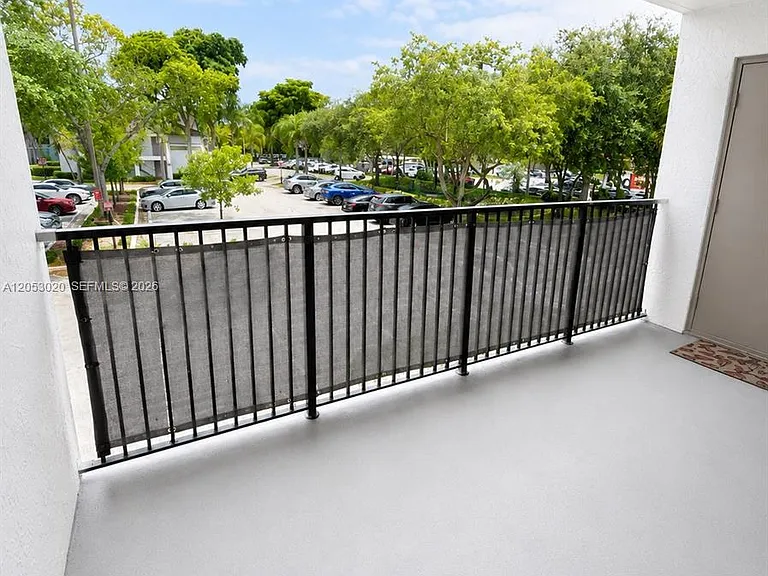 530 S Park Rd #2411 — Photo 18