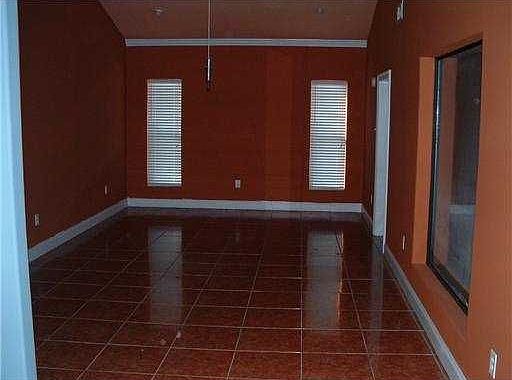 2nd image of 5741 Waterford Blvd