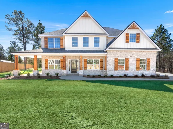 319 Air View Dr #14, Warner Robins, GA 31093