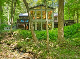 6456 104th Ave, South Haven, MI 49090
