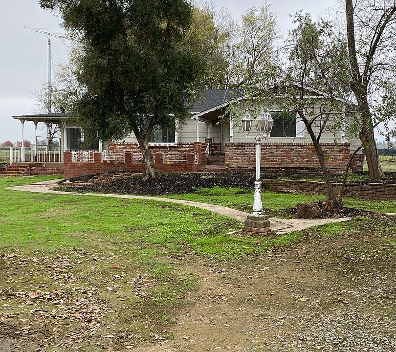 1st image of 7909 Carmencita Ave