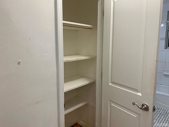 5th image of 400 E 16th St #5CC