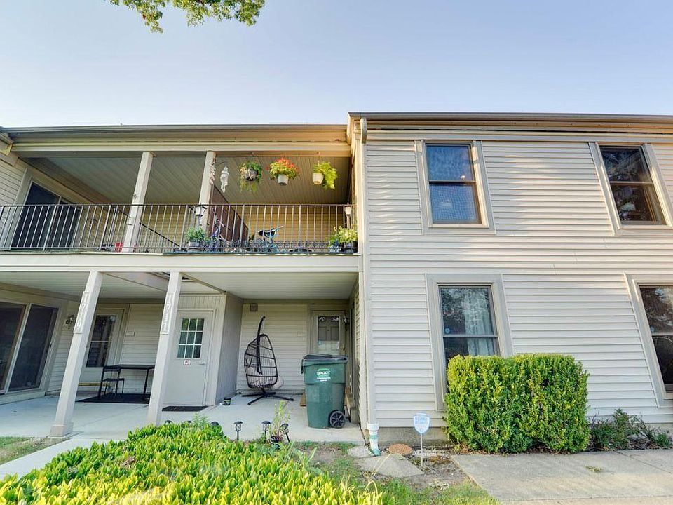 1st image of 1711 Sussex Walk APT B