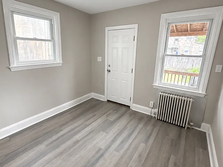 104 Willow Spring Rd — Photo 8
