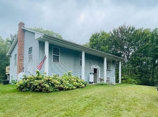 4789 Spears Rd, Pinckney, MI