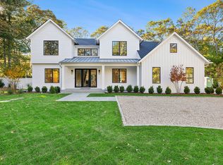 25 Scallop Ave, East Hampton, NY 11937
