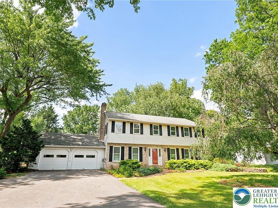 1st image of 613 E Macada Rd