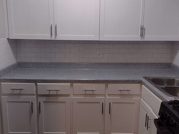 4th image of 1729 Cox St #1809-105