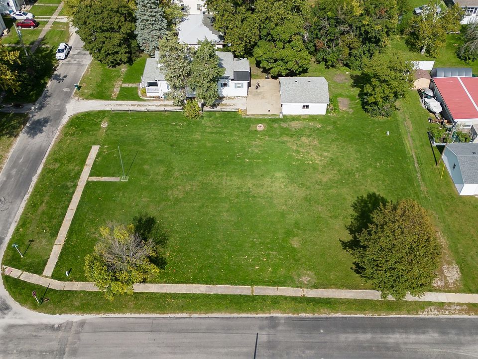100 N Harrison St, Flanagan, IL 61740 MLS 11903865 Zillow