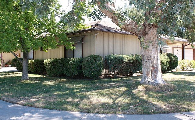 1st image of 621 Tawny Port Dr