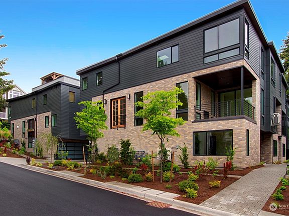 2nd image of 505 C 2nd Avenue S