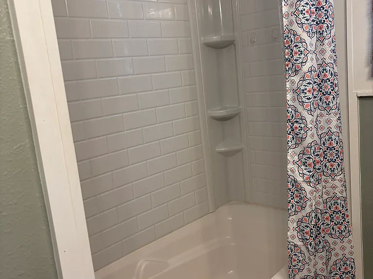 912 Garrison Ave — Photo 14