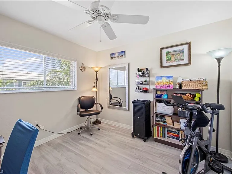 154 Cypress Way E #7 — Photo 12