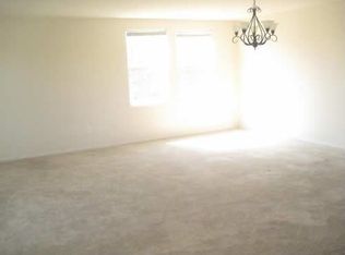 2823 Amber Waves Ln, Lancaster, TX 75134