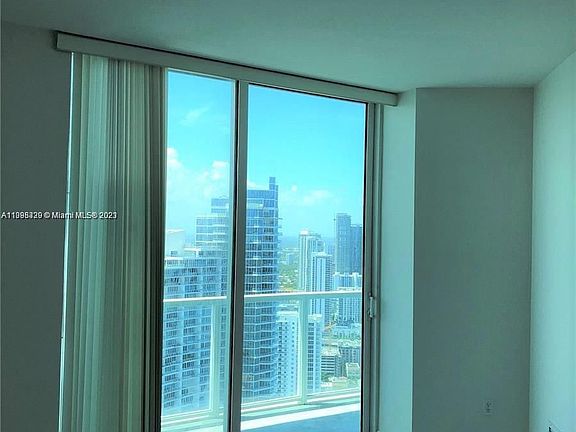 4th image of 1900 N Bayshore Dr APT 4808