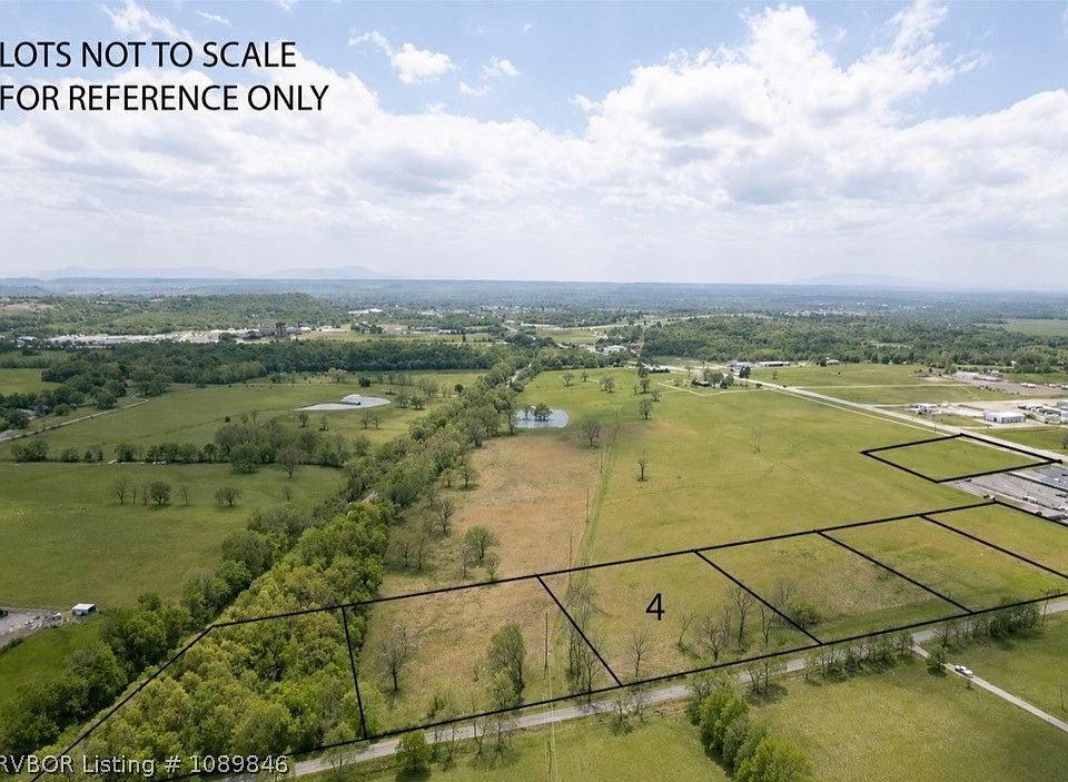 2nd image of State Line Rd
