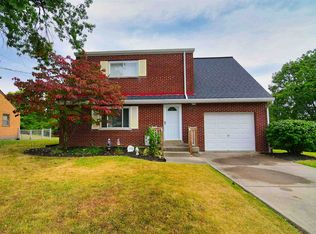 1062 Schabell Dr, Highland Heights, KY 41076