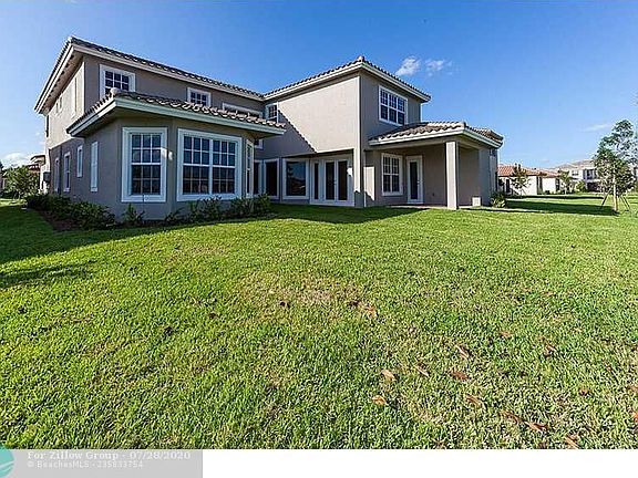 2nd image of 8860 Lakeview Dr