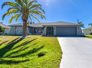 43 Bunker Rd, Rotonda West, FL 33947