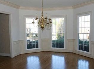 3890 Glenhurst Dr SE, Smyrna, GA 30080