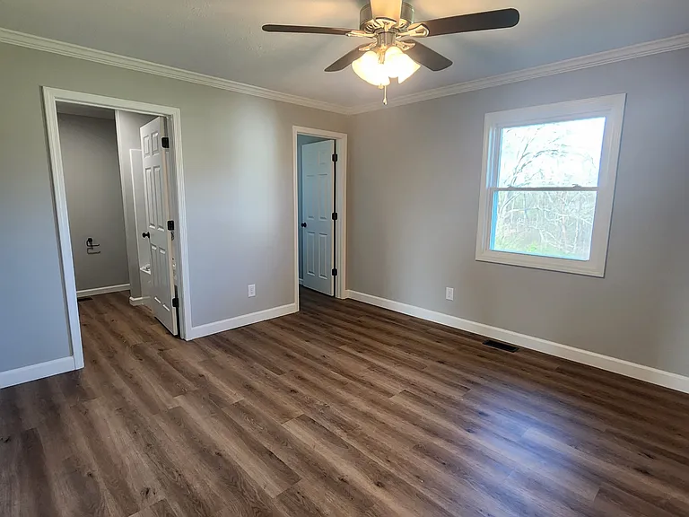 4680 S Grundy Quarles Hwy — Photo 13