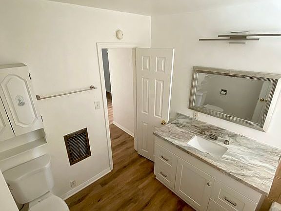 5th image of 635 Cibola St