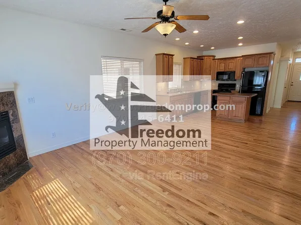 555 Garden Grove Ct, Grand Junction, CO 81501