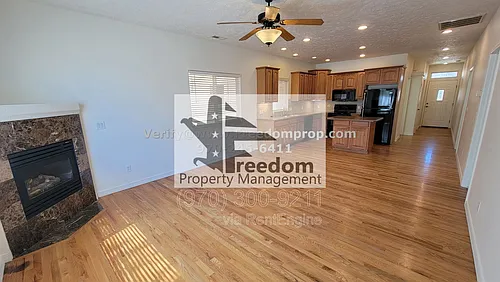 555 Garden Grove Ct Photo 1