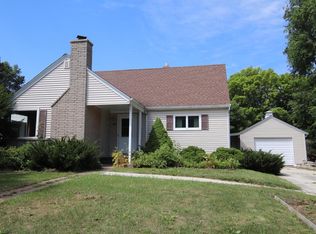 106 N 1st Ave, Valders, WI 54245