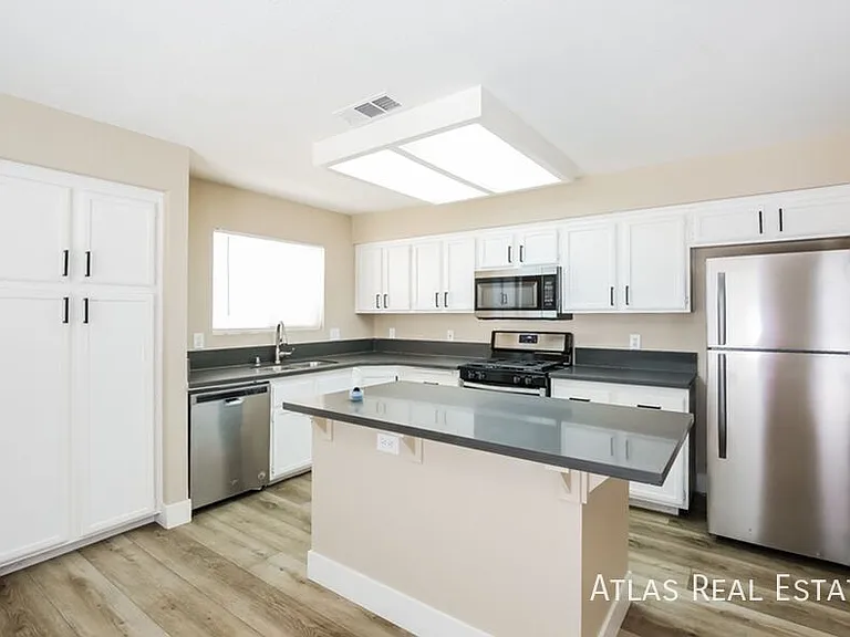 8328 Sky Canyon Ct — Photo 7