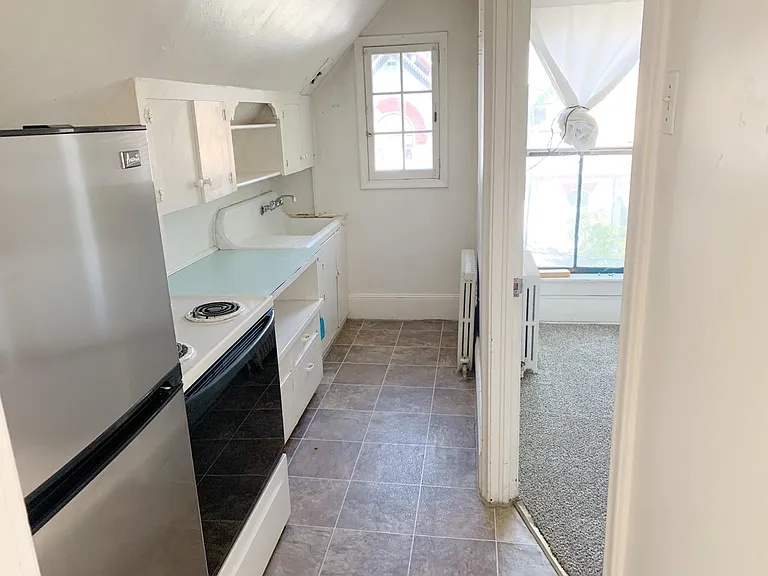 211 E 100 N #3 — Photo 3