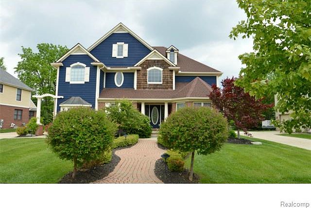1st image of 847 Glen Meadows Dr