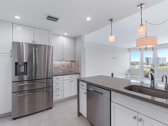 2nd image of 3200 NE 36th Street #606