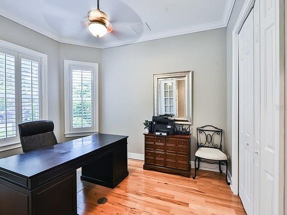 5th image of 3133 W Oakellar Ave