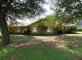 500 Cassandra St, Howe, TX 75459