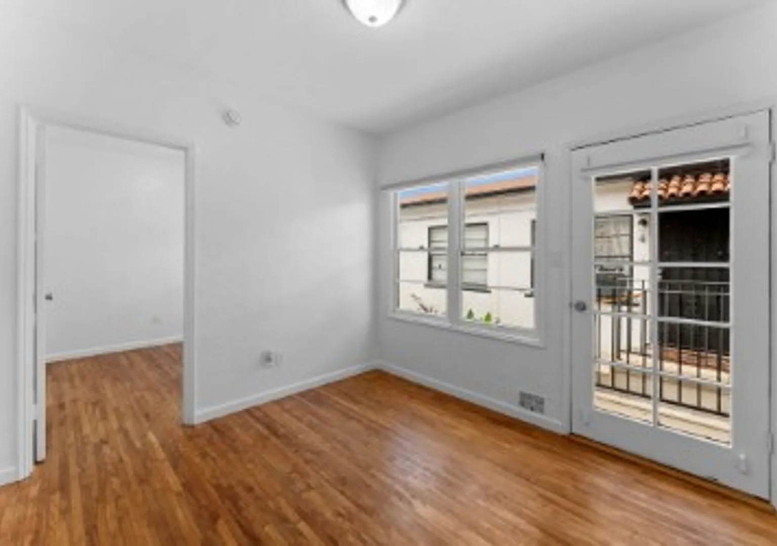 Prime Location On Adams Avenue: Modern Comfort Meets Historic Charm + Parking Available — Photo 3