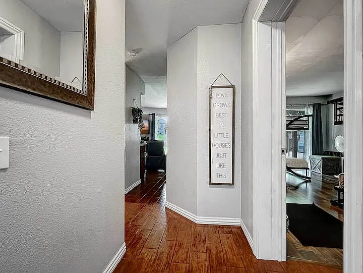 2 bed, 2.0 bath, $1,295 — Photo 2