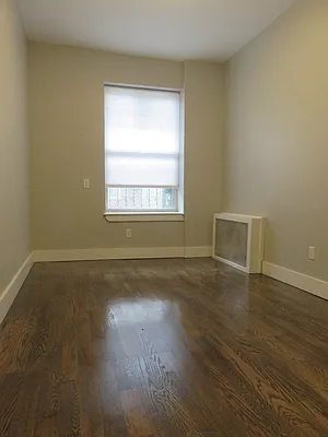 Rented by Space Real Estate | media 26