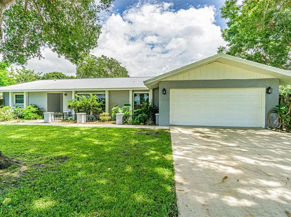 5511 29th St W, Bradenton, FL 34207