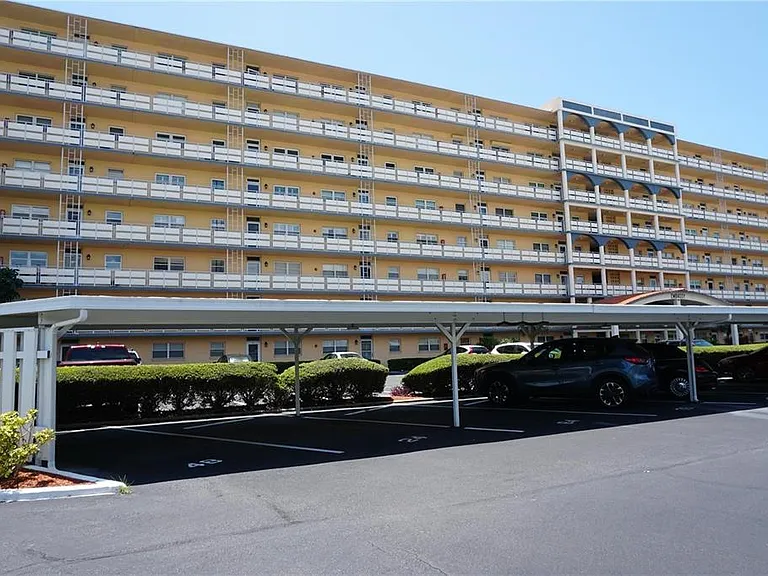 5900 Shore Blvd S #402 — Photo 21