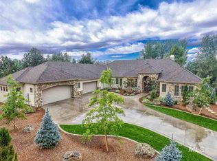 721 W Watermoor Ct, Eagle, ID 83616