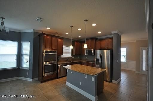 5th image of 2606 Salt Lake Dr