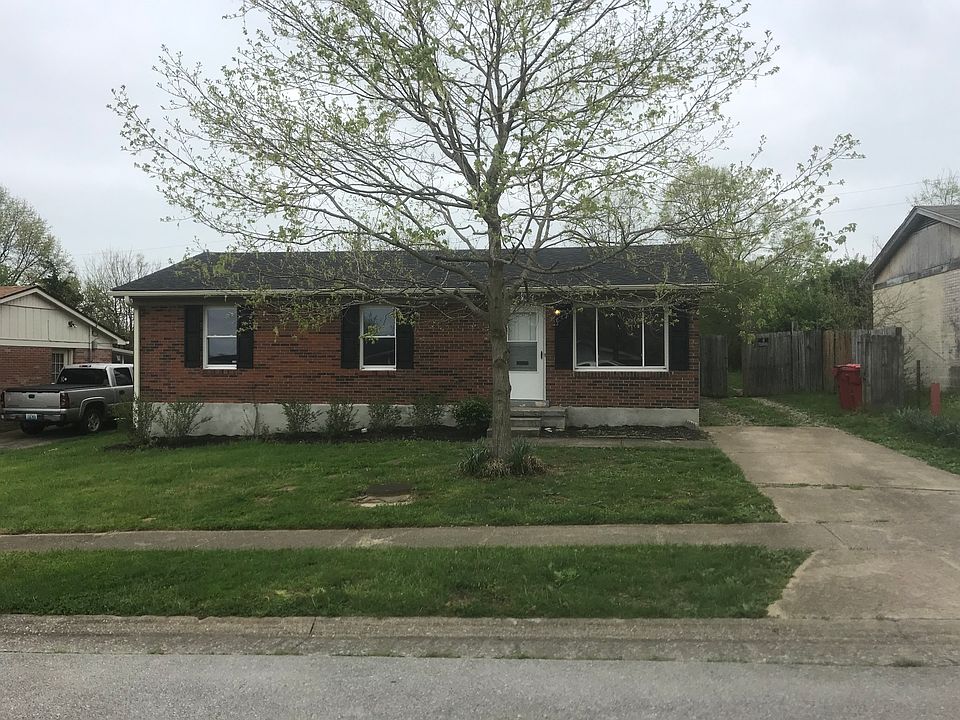 1st image of 513 Foxwood Dr