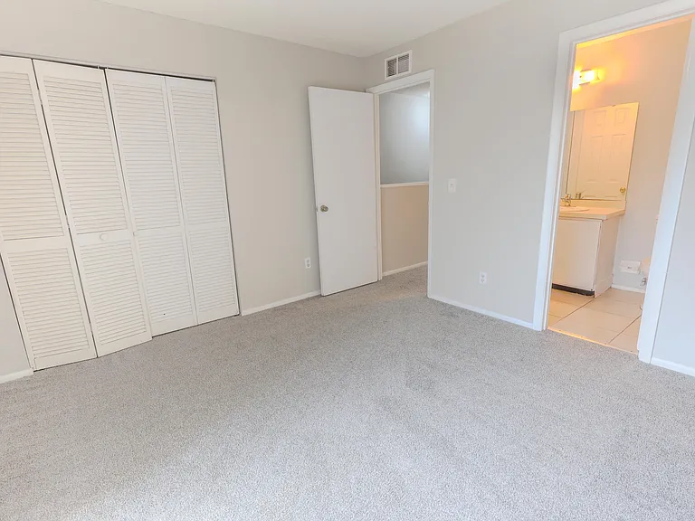 163 Bowie Ln #C — Photo 9