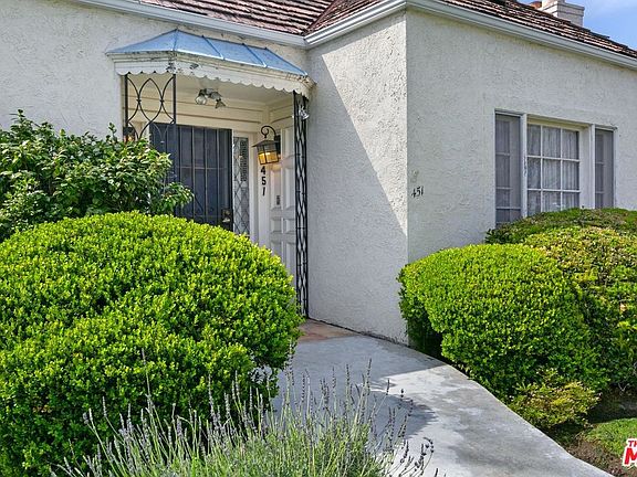 5th image of 451 S Camden Dr