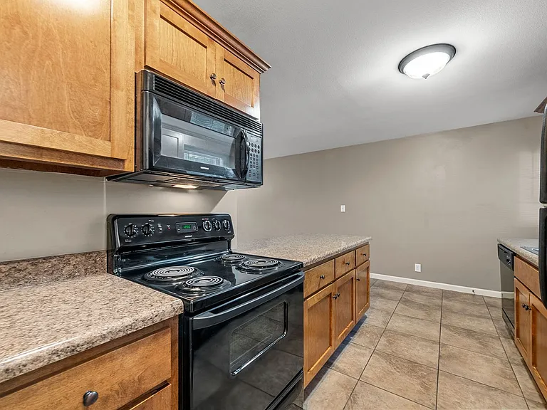 1762 Spring Water Dr #A — Photo 10
